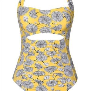 Cupshe Dandelion Love Print swimsuit